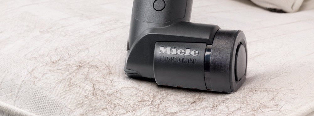 Miele Classic C1 Cat & Dog Canister Vacuum Cleaner Review