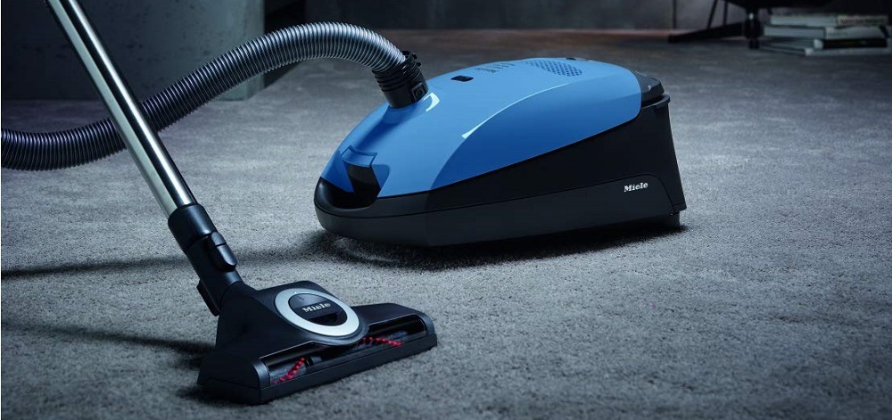 Miele Classic C1 Turbo Team Canister Vacuum Review